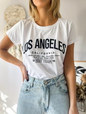 Remeras rockeras blancas
